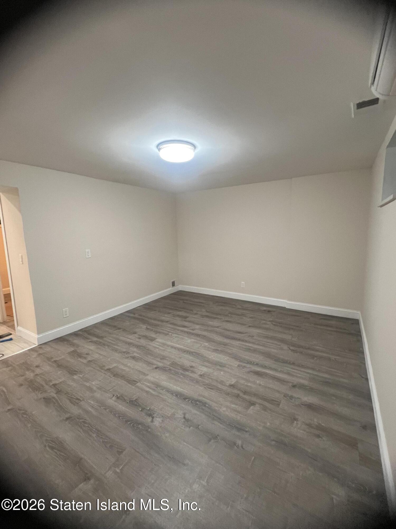 8 Poland Place, Staten Island, NY, 10314 image 25