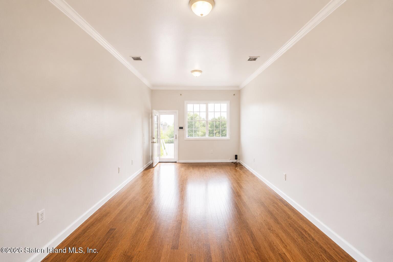 264 Richmond Hill Road Image 5