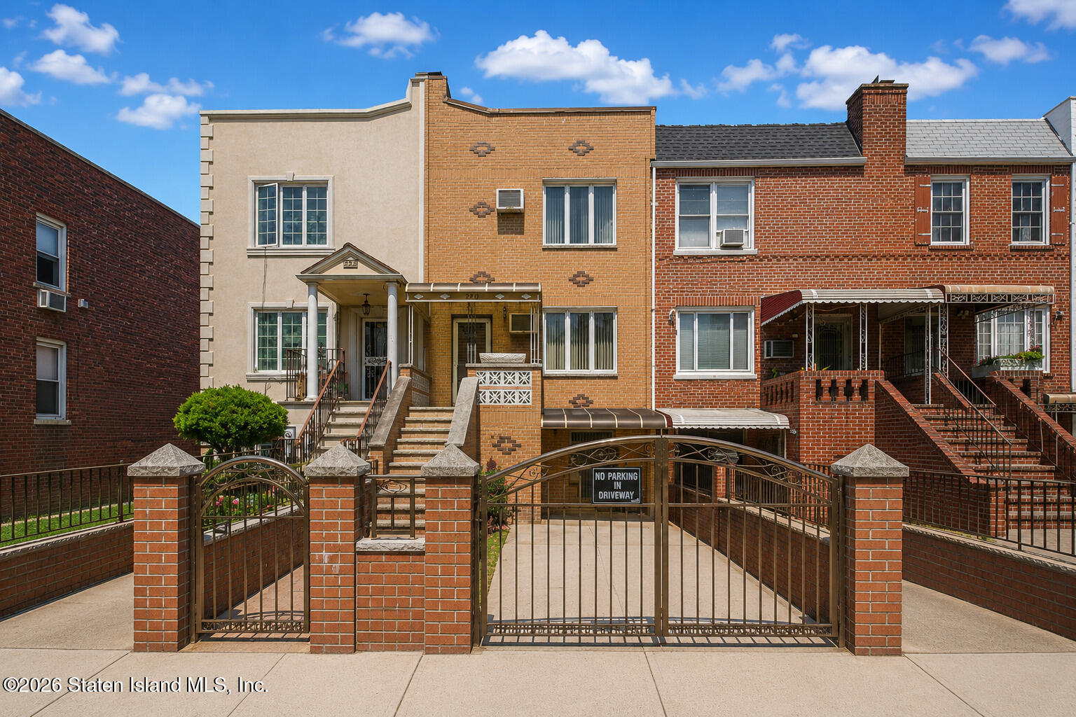 250 Bay 14th Street Image 2