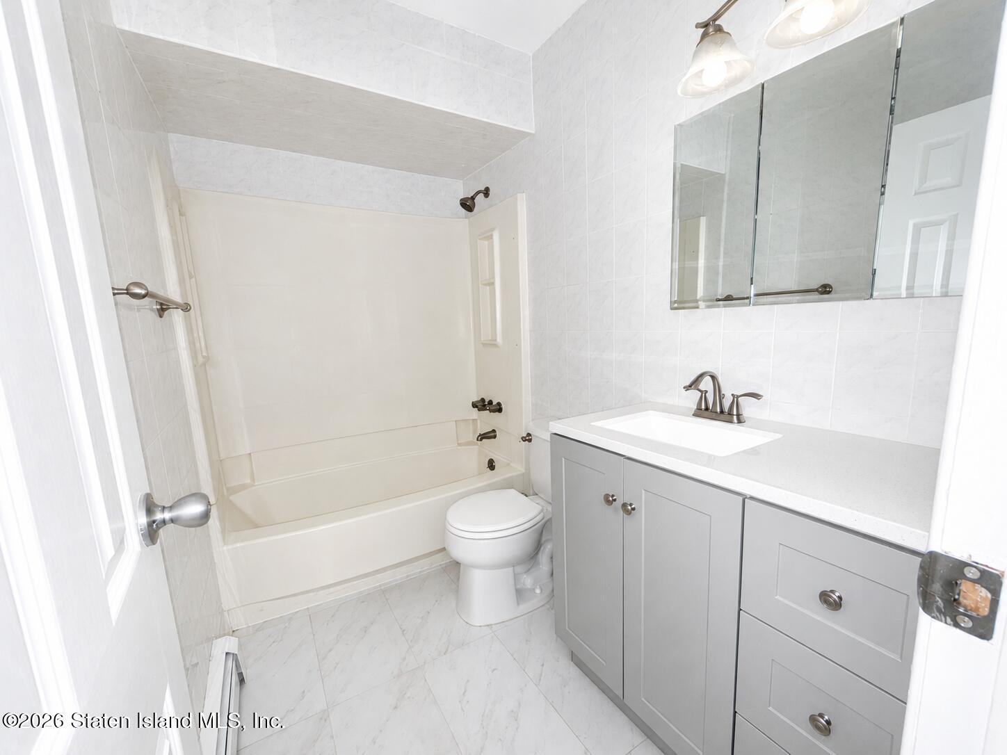 71 Seguine Place, Staten Island, NY, 10312 image 9