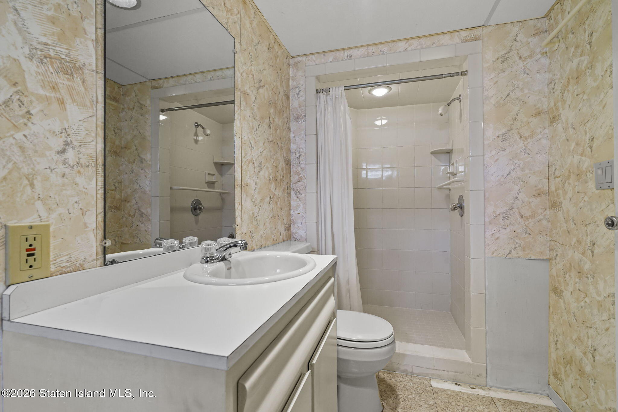 357 Burgher Avenue, Staten Island, NY, 10305 image 18