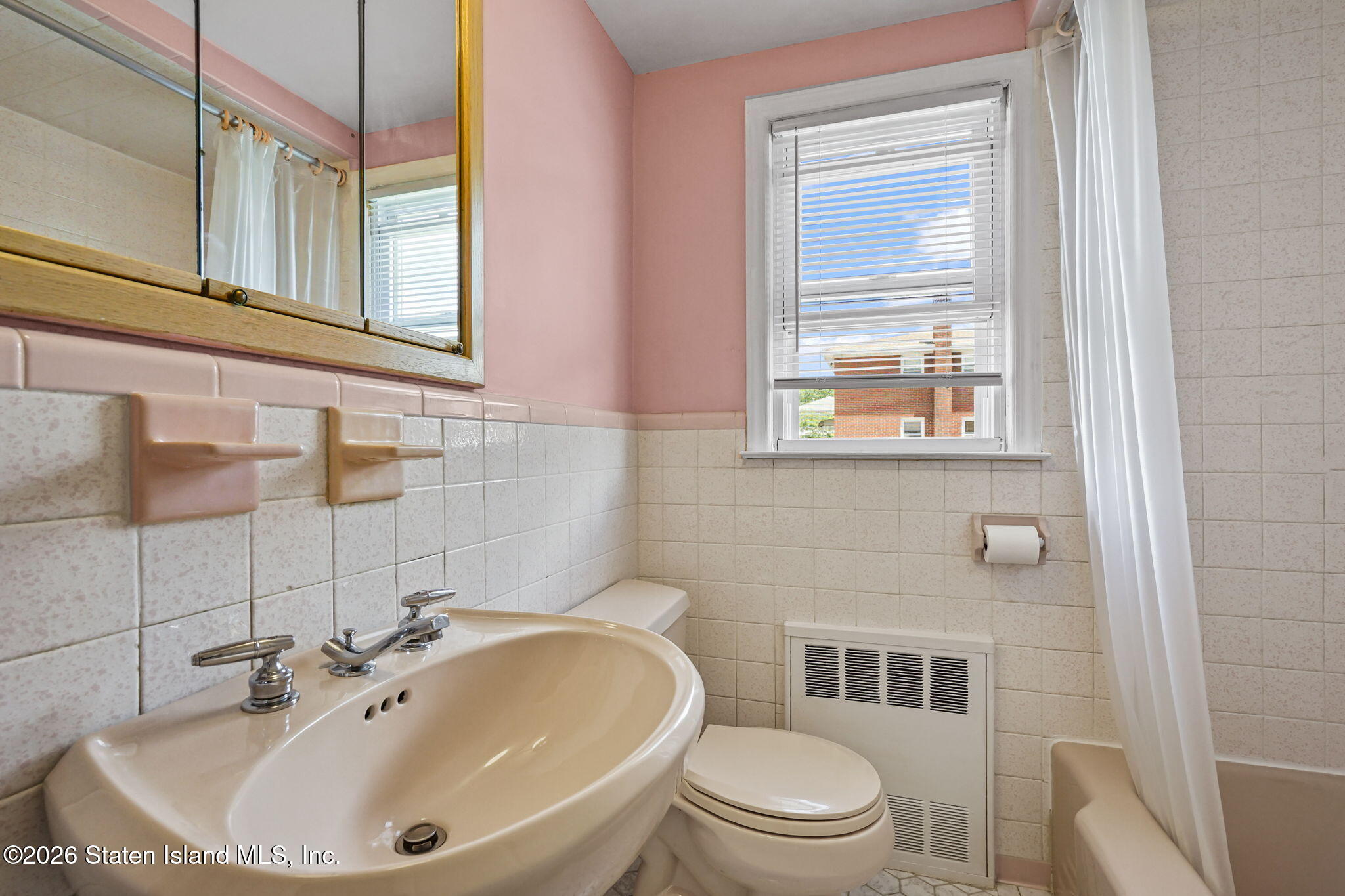 357 Burgher Avenue, Staten Island, NY, 10305 image 10