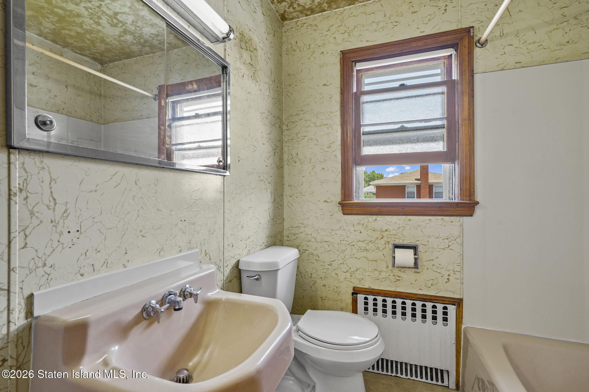 357 Burgher Avenue, Staten Island, NY, 10305 image 26