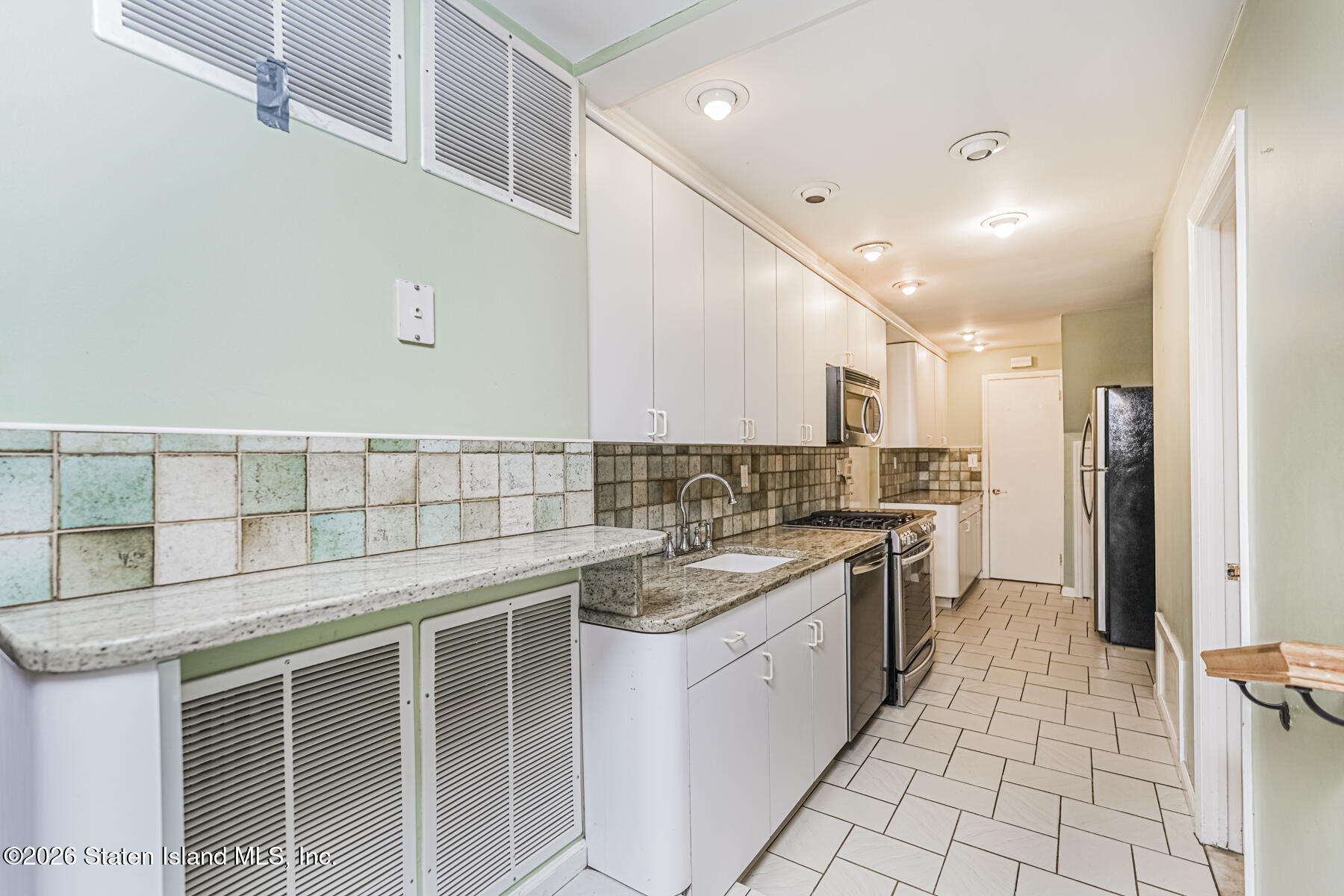 293 Lightner Avenue, Staten Island, NY, 10314 image 16