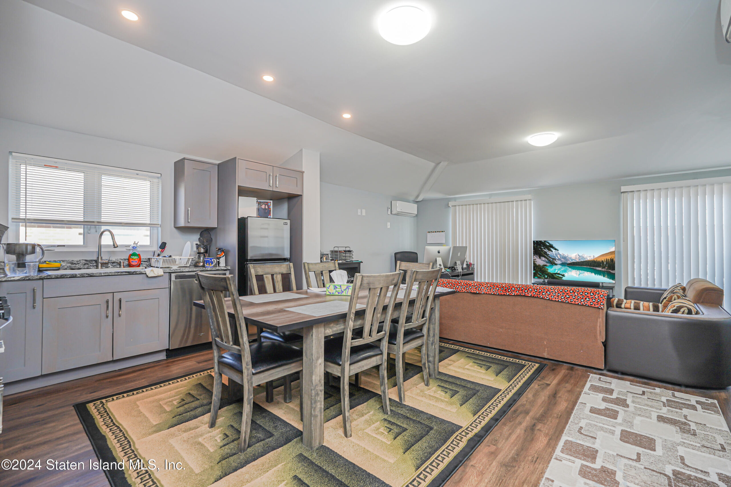 2981 Hylan Boulevard, Staten Island, NY, 10306 image 8