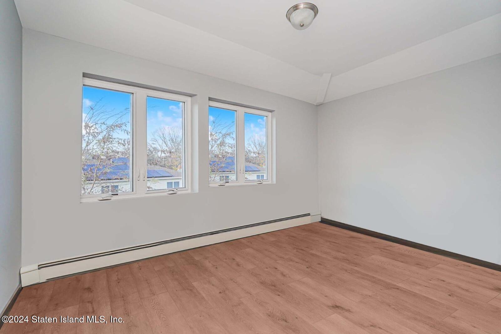 2981 Hylan Boulevard, Staten Island, NY, 10306 image 20