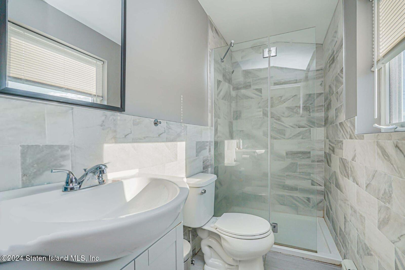 2981 Hylan Boulevard, Staten Island, NY, 10306 image 22