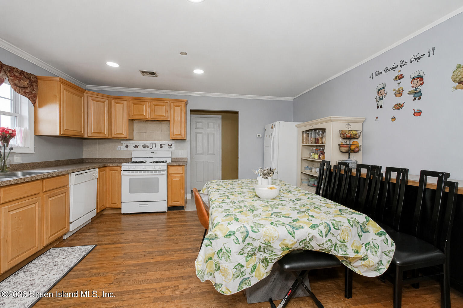 551 Van Duzer Street, Staten Island, NY, 10304 image 6