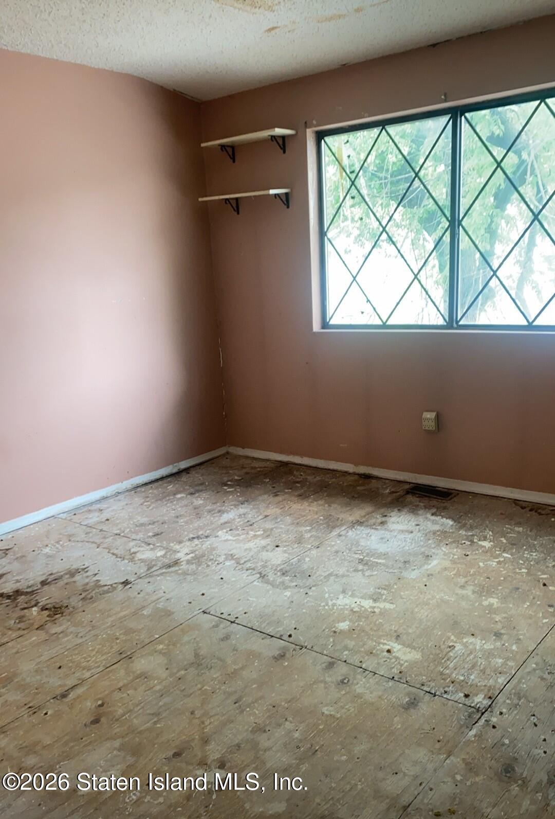 98 Lake Avenue, Staten Island, NY, 10303 image 8