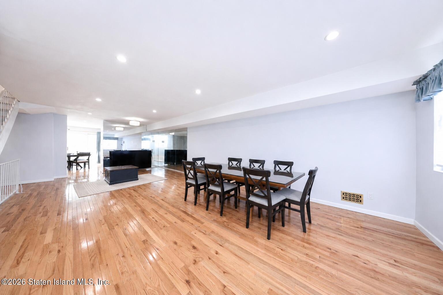 70 Dinsmore Street E Image 5