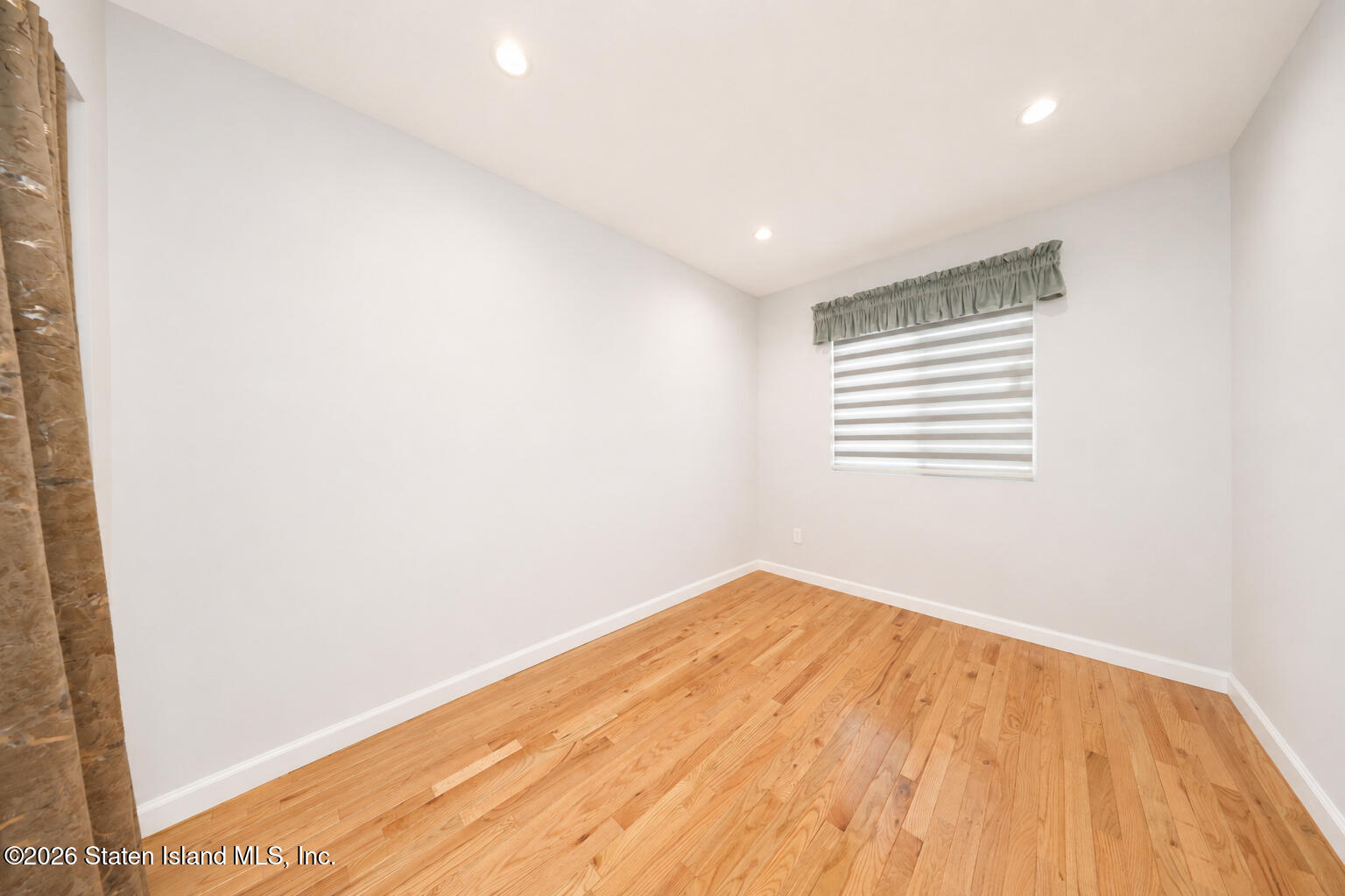 70 Dinsmore Street E, Staten Island, NY, 10314 image 11