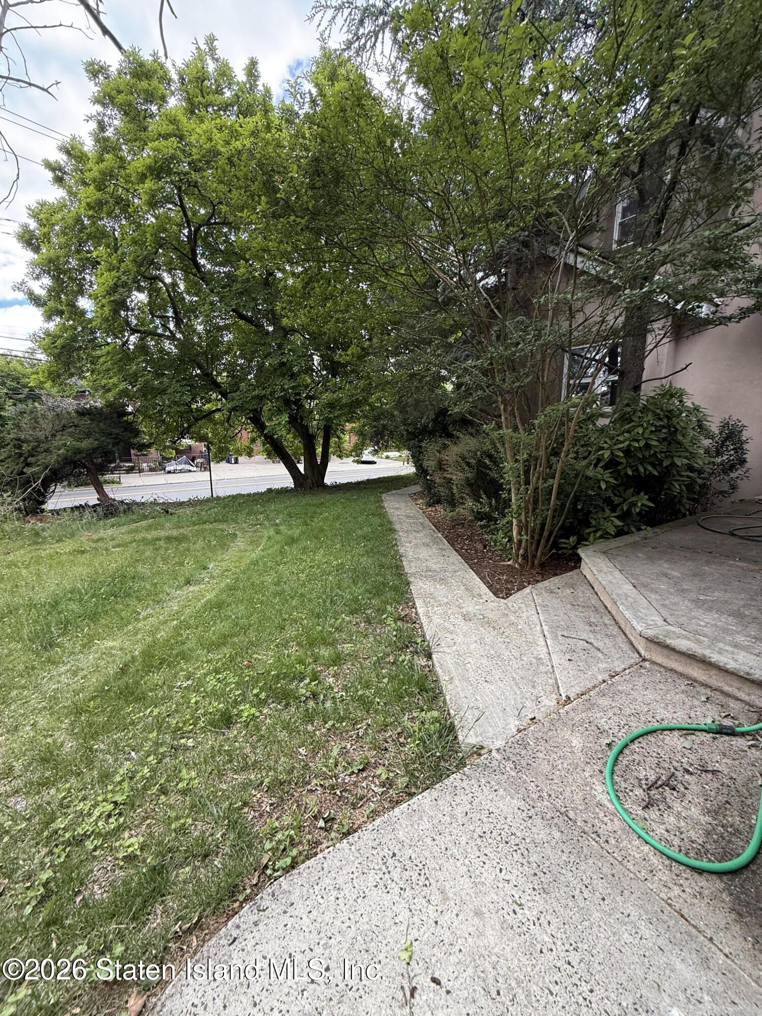 2671 Amboy Road Image 2