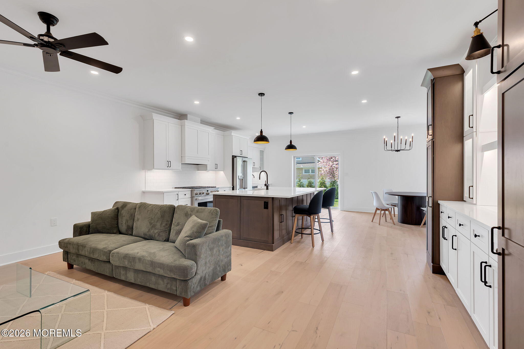 842 Arnold Avenue 3 Image 5