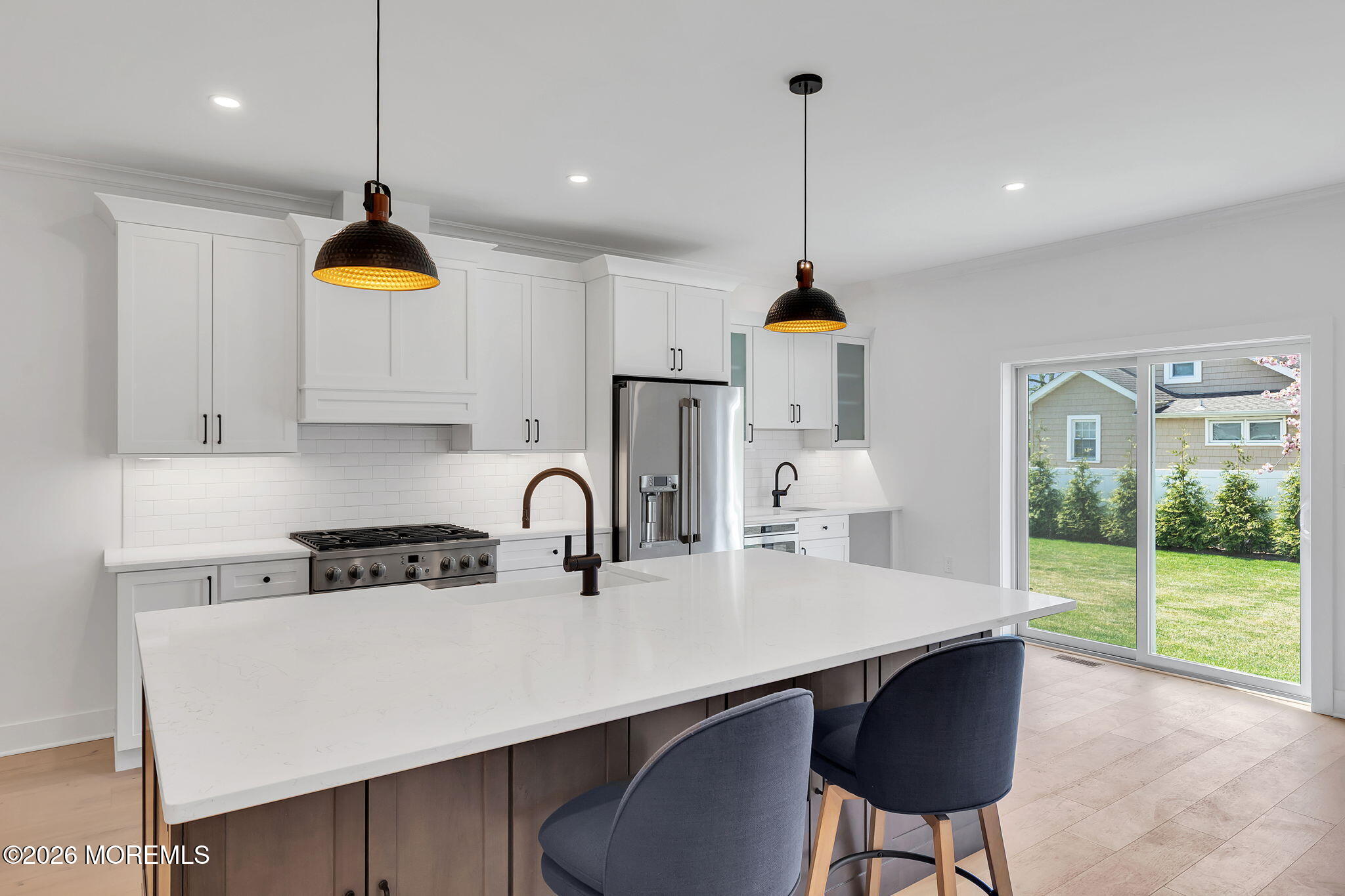 842 Arnold Avenue 3 Image 4
