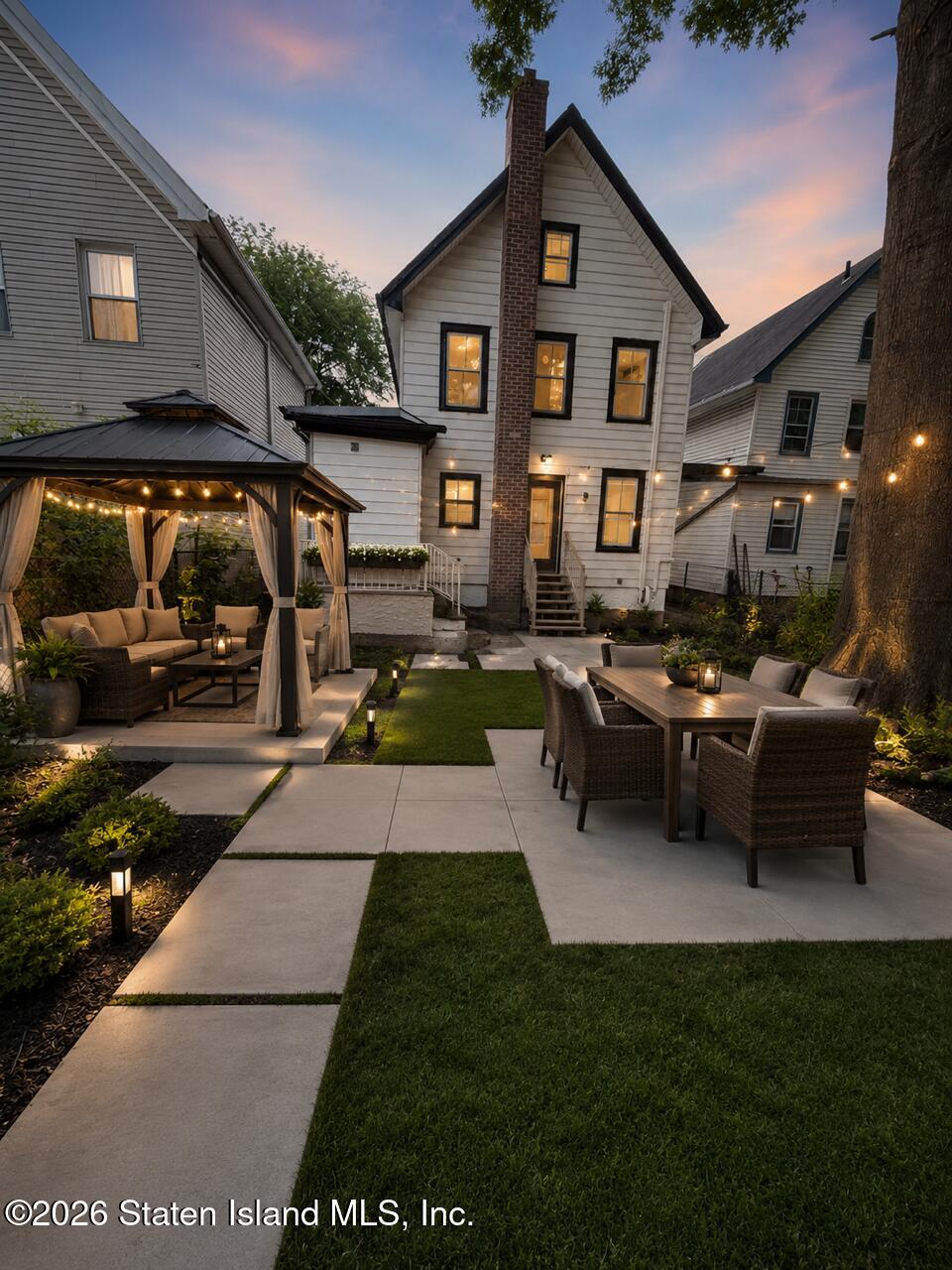 18 Cottage Place Image 2