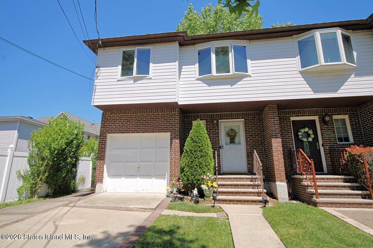79 Downes Avenue, Staten Island, NY, 10312