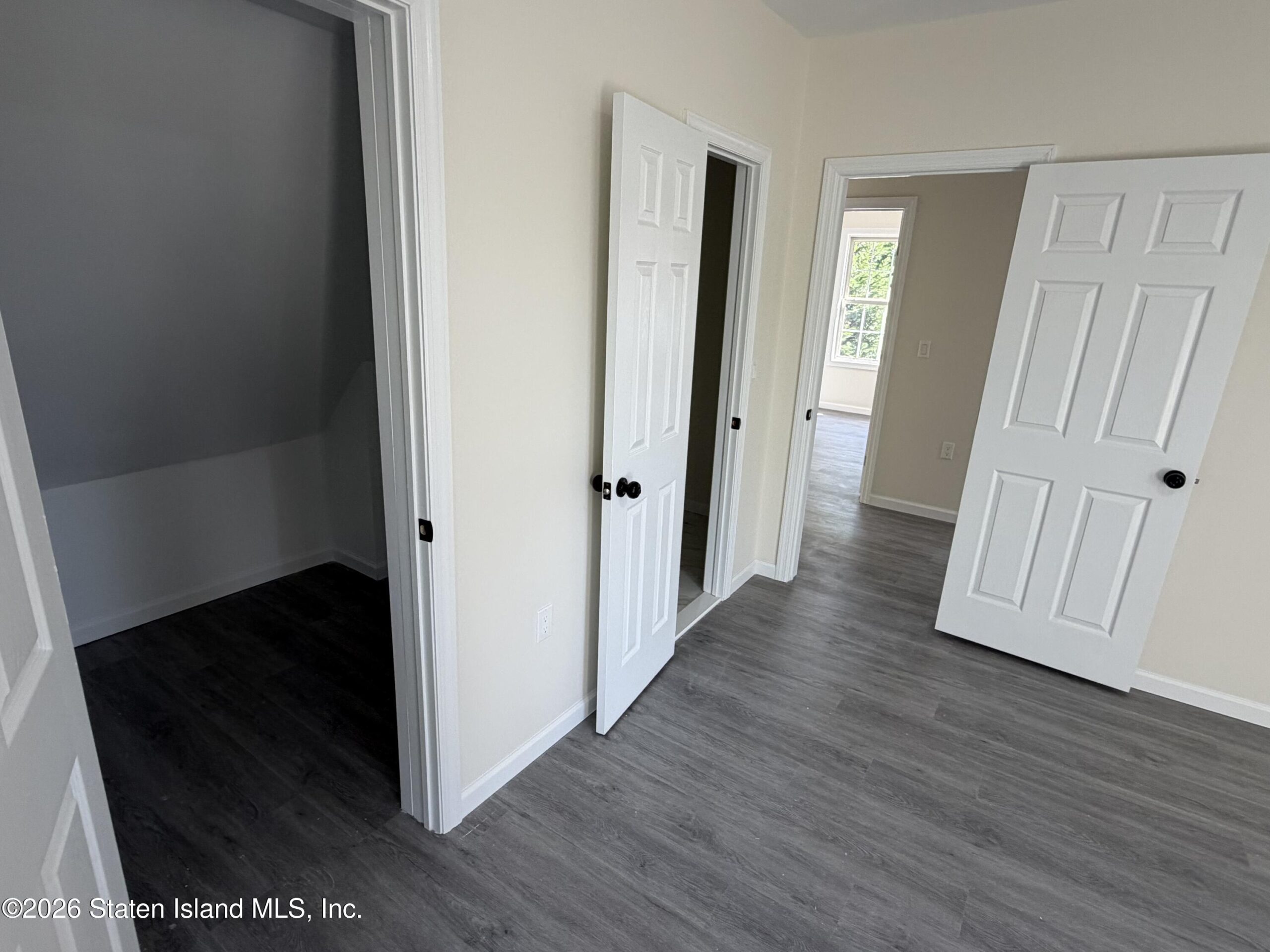 402 Woodstock Avenue, Staten Island, NY, 10301 image 29