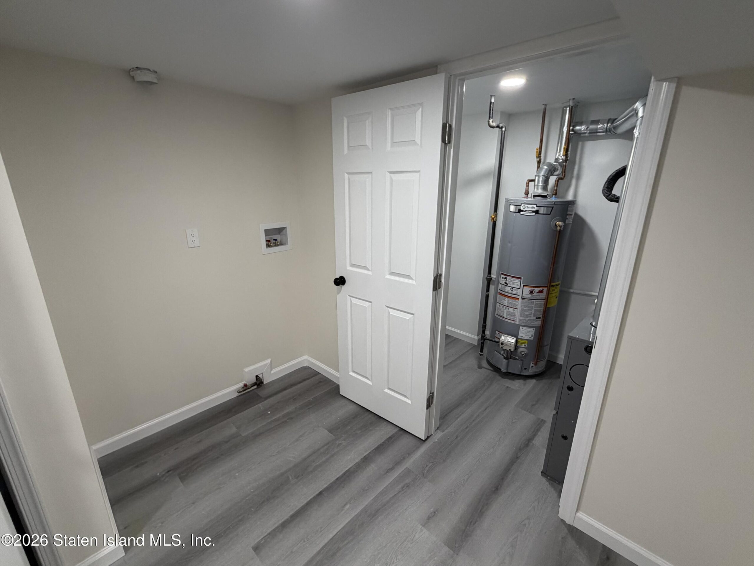 402 Woodstock Avenue, Staten Island, NY, 10301 image 35