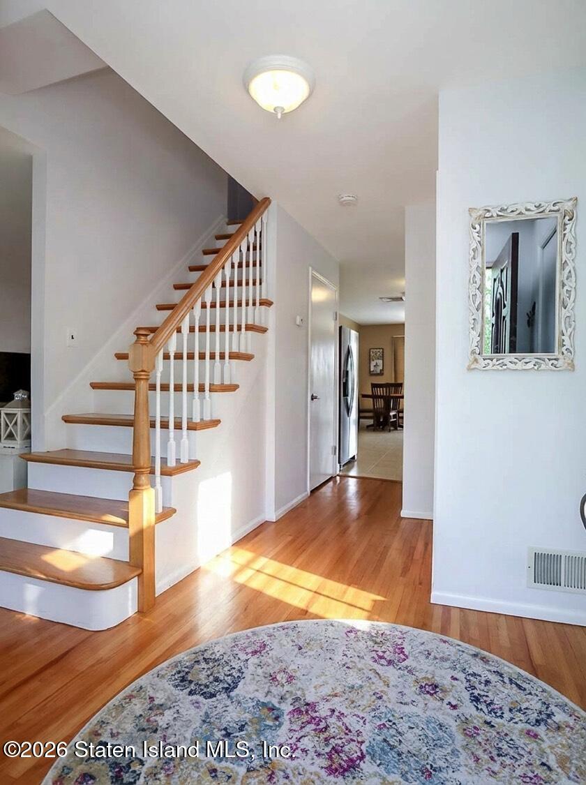 294 Chelsea Street Image 4