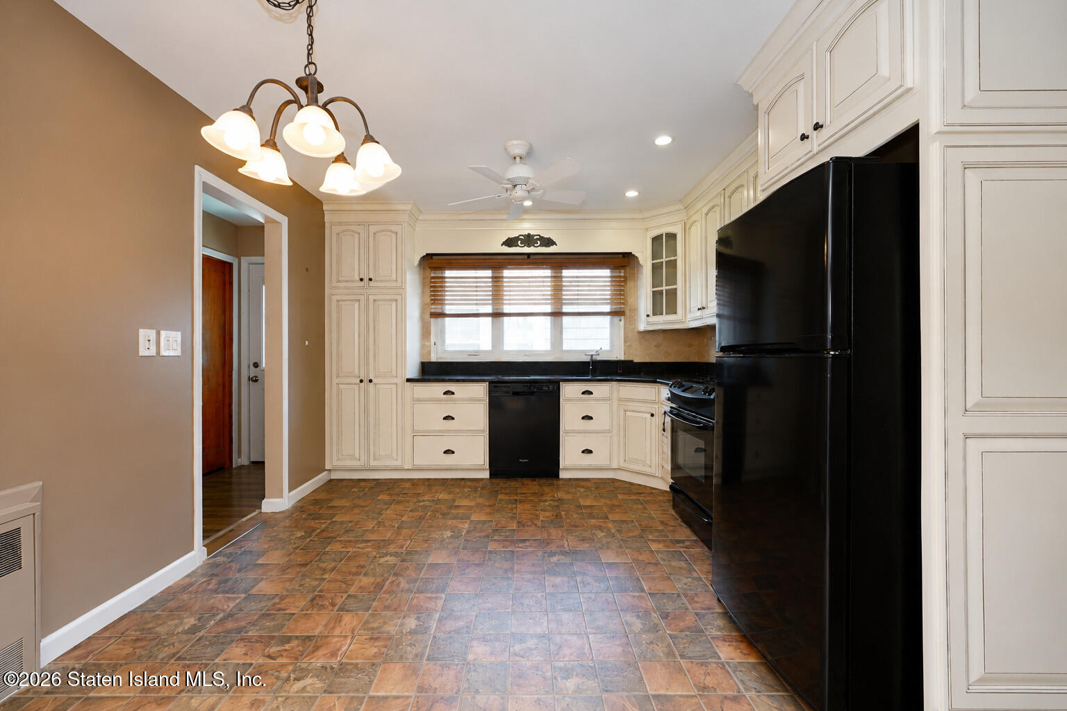 1011 Manor Road, Staten Island, NY, 10314 image 9