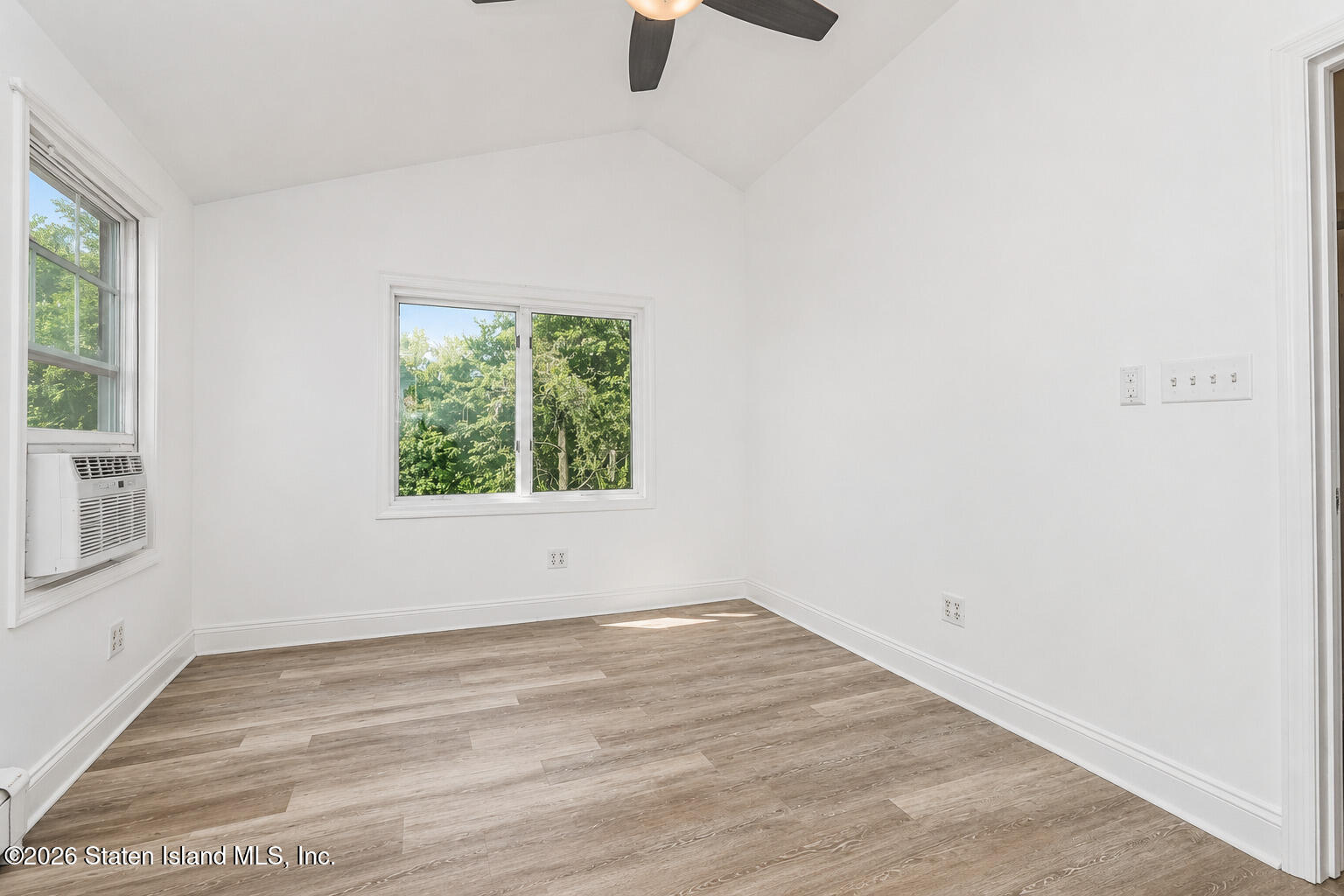 19 Labau Avenue, Staten Island, NY, 10301 image 11