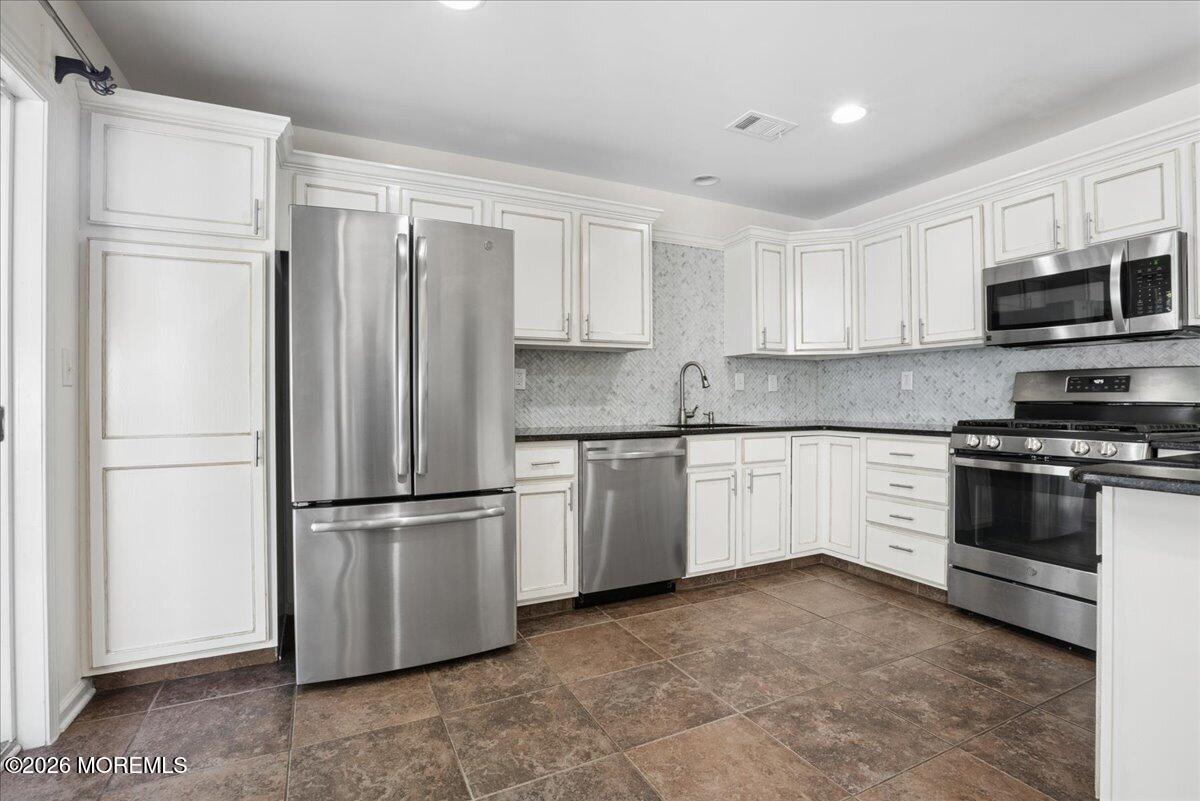3 Whitemarsh Drive, Manalapan, NJ, 07726 image 14
