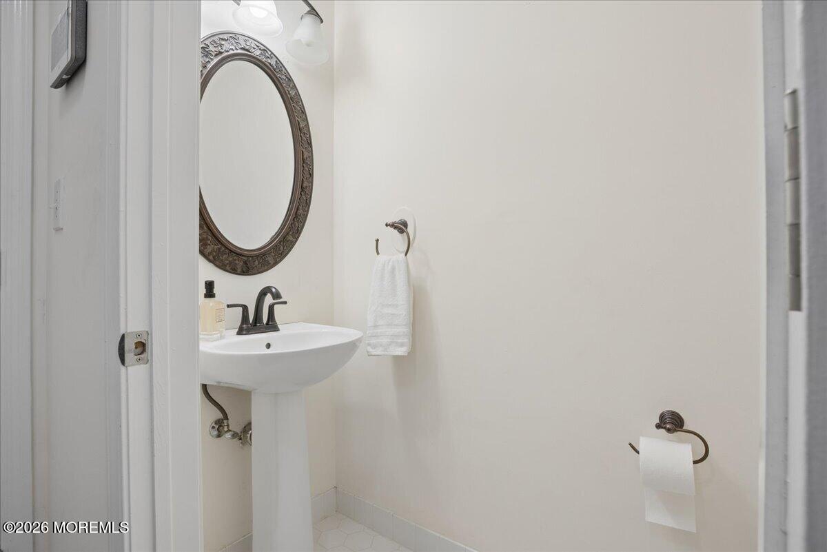 3 Whitemarsh Drive, Manalapan, NJ, 07726 image 17