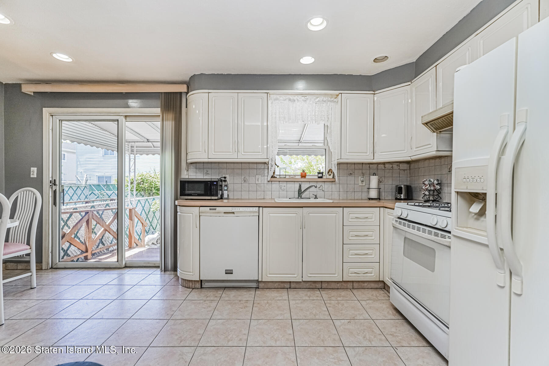 273 Hillman Avenue, Staten Island, NY, 10314 image 9