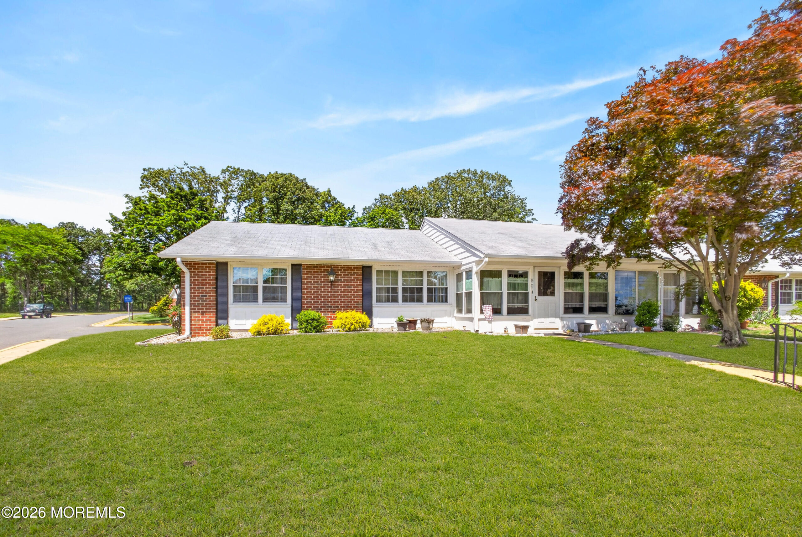 976A Aberdeen Drive Image 1