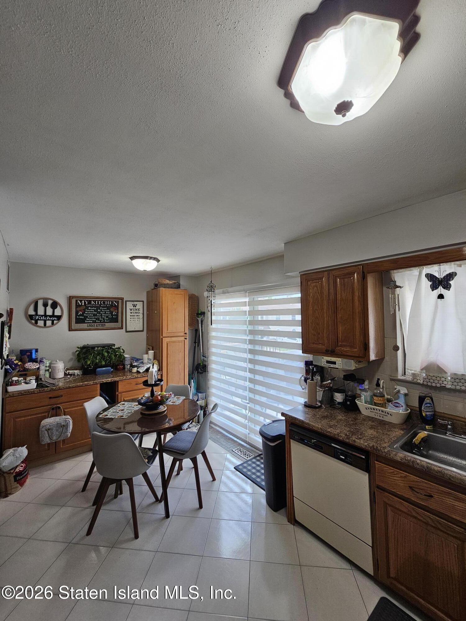 408 Wilcox Street, Staten Island, NY, 10303 image 7