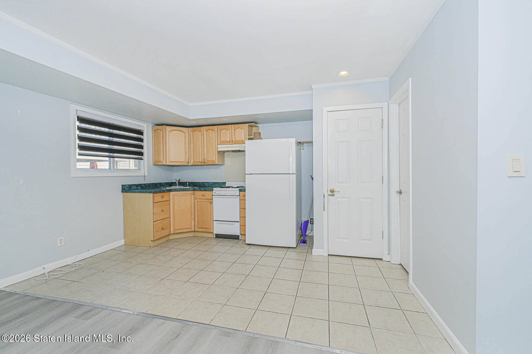 61 Middle Loop Road, Staten Island, NY, 10308 image 10