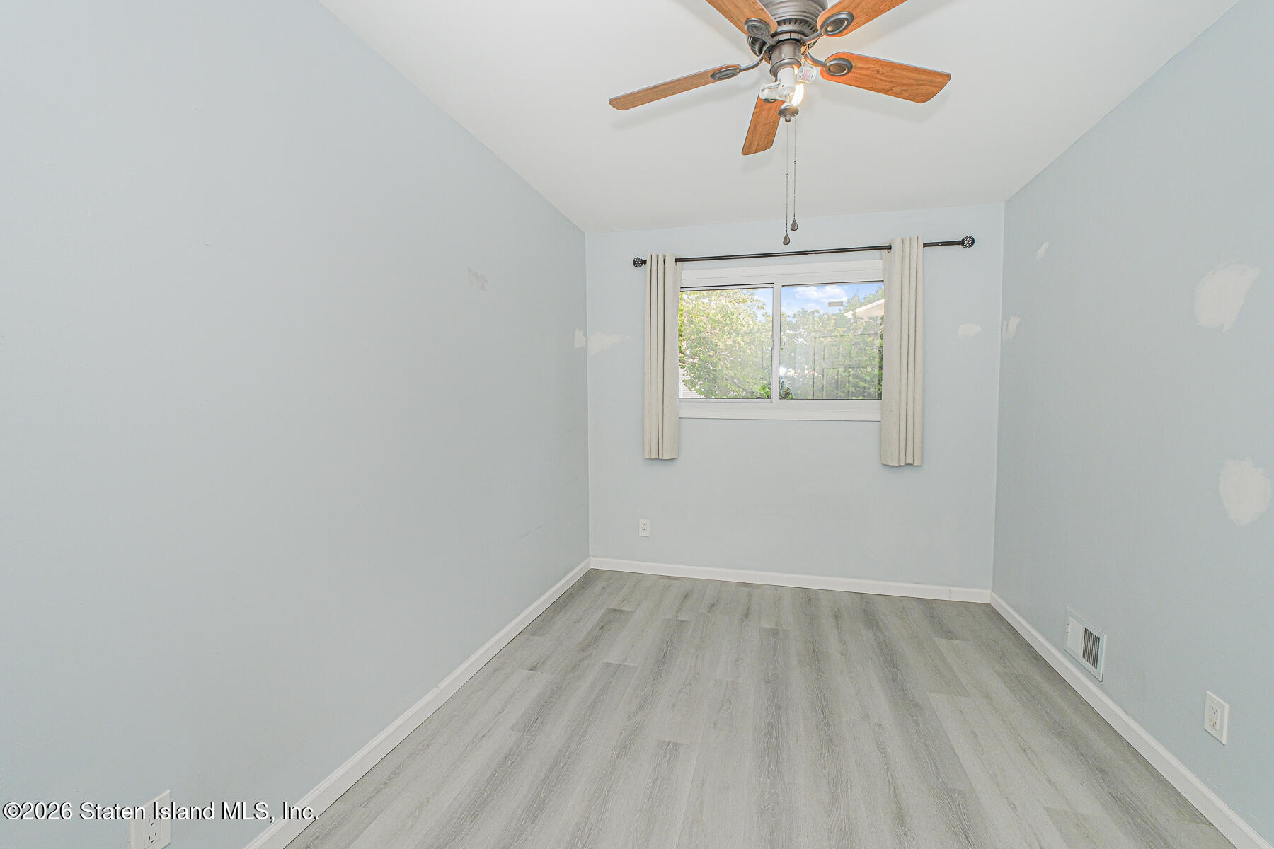 61 Middle Loop Road, Staten Island, NY, 10308 image 17