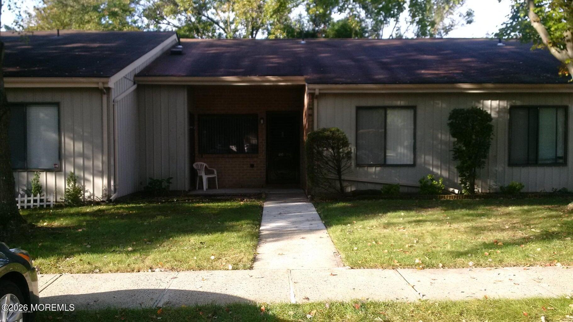 208 Covered Bridge Boulevard D, Manalapan, NJ, 07726