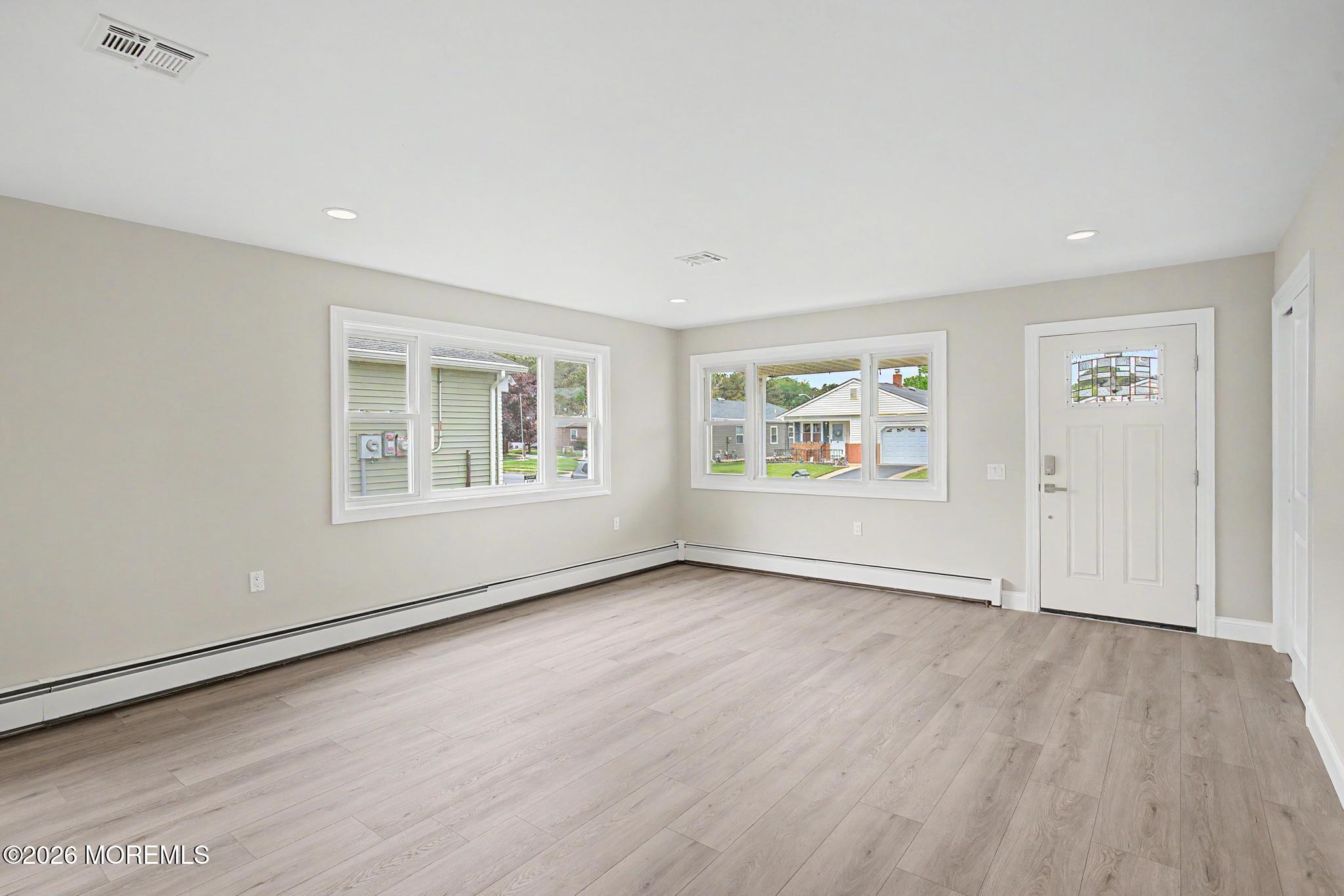 18 Camrose Street, Toms River, NJ, 08757 image 11