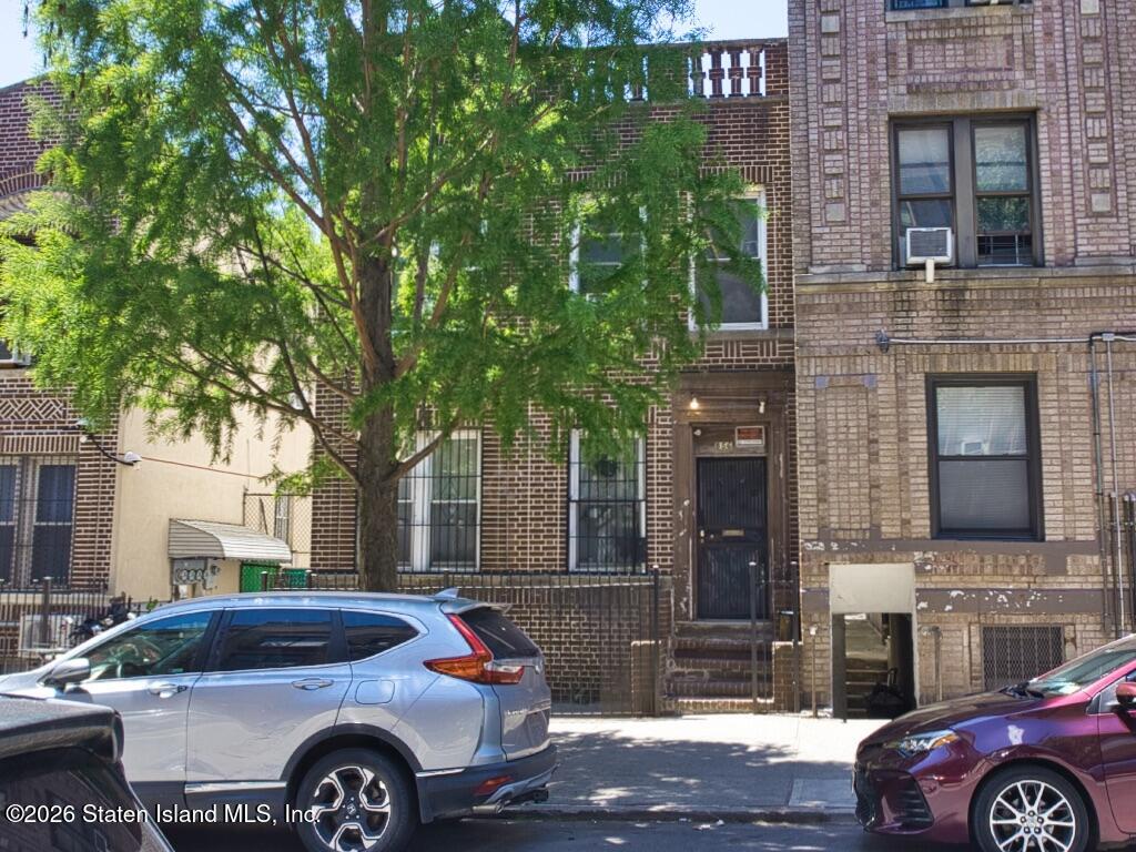 856 42nd Street Image 3