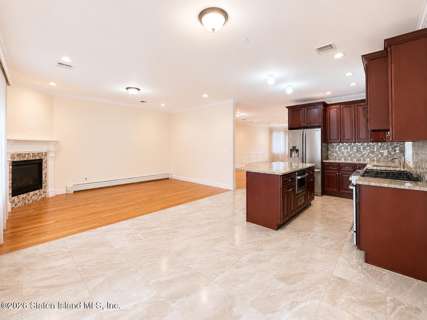 29 Burgher Avenue, Staten Island, NY, 10304 image 12