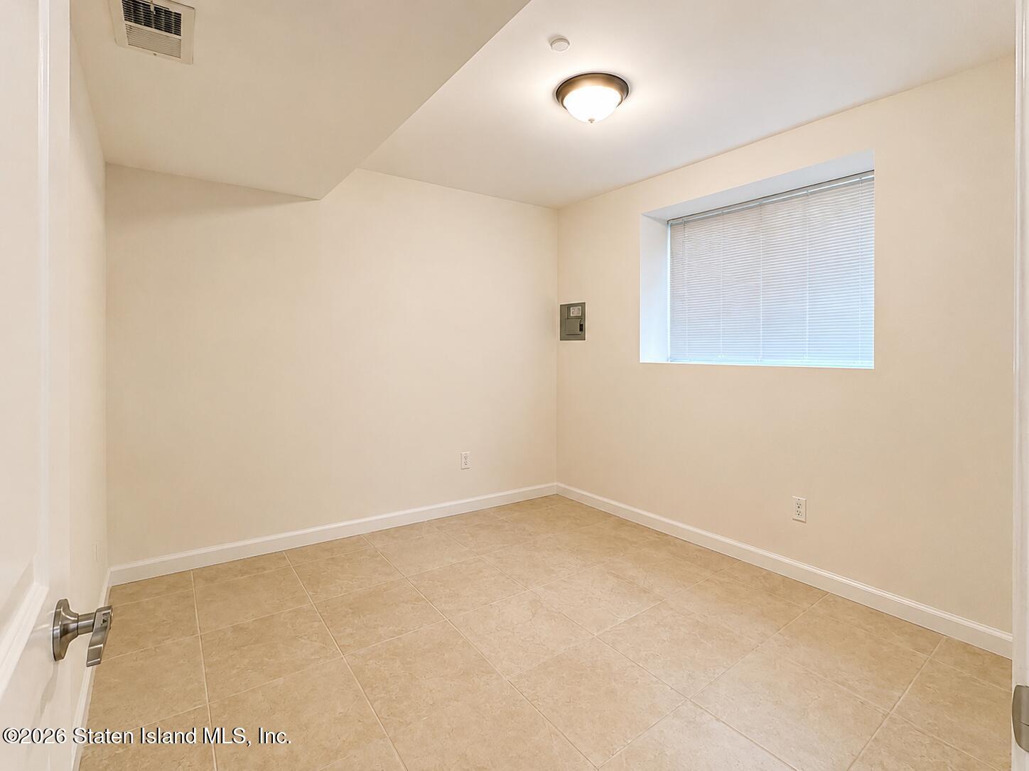 29 Burgher Avenue, Staten Island, NY, 10304 image 39