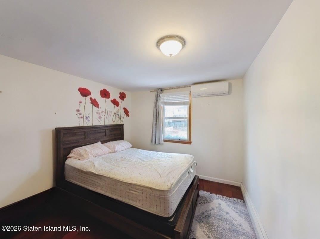 11 Sunnymeade Village, Staten Island, NY, 10305 image 8