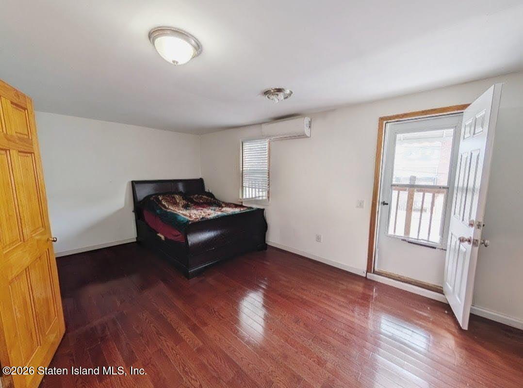 11 Sunnymeade Village, Staten Island, NY, 10305 image 12