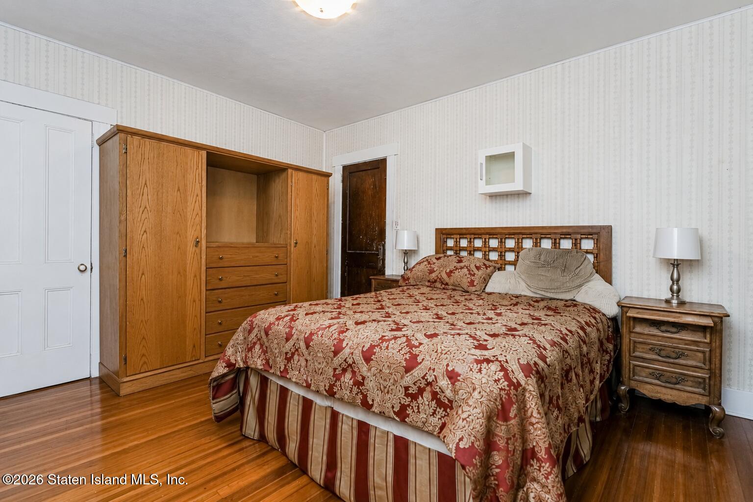 2007 Clove Road, Staten Island, NY, 10304 image 13