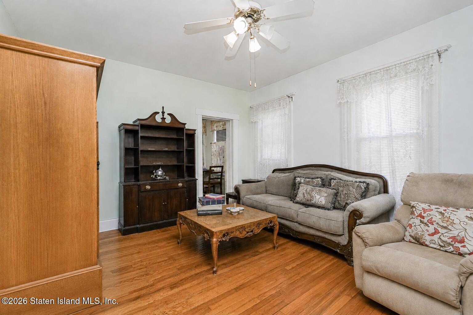 2007 Clove Road, Staten Island, NY, 10304 image 17