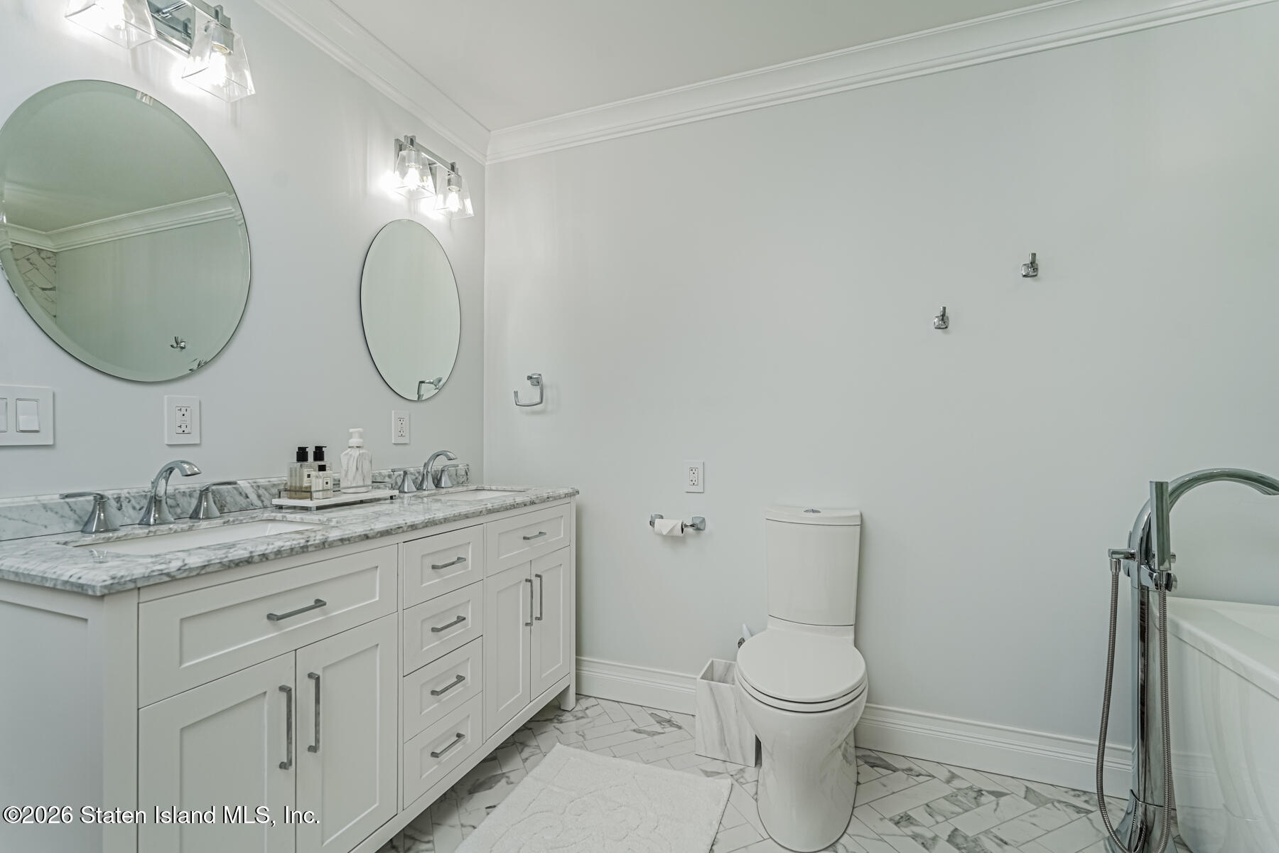 1 Mcclean Avenue, Staten Island, NY, 10305 image 33
