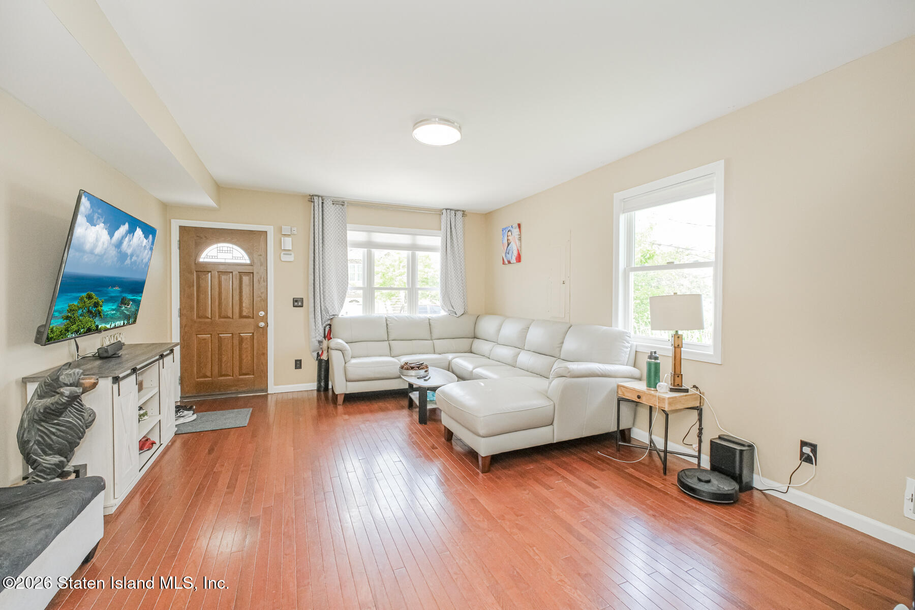 166 Baden Place Image 4