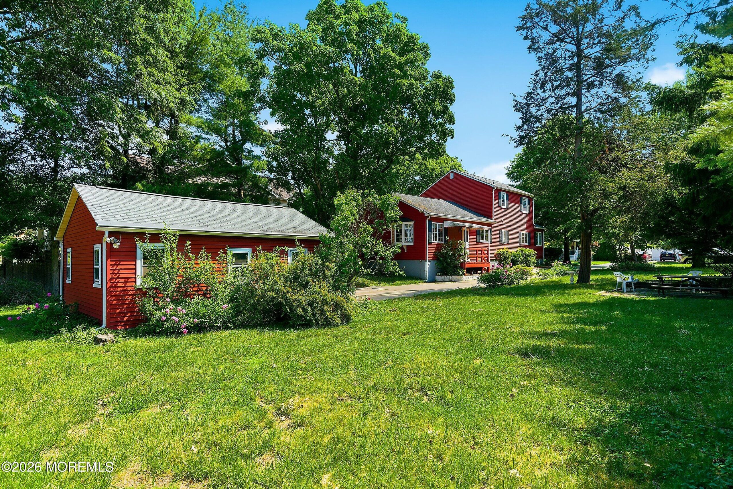 39 Golf Street Image 4