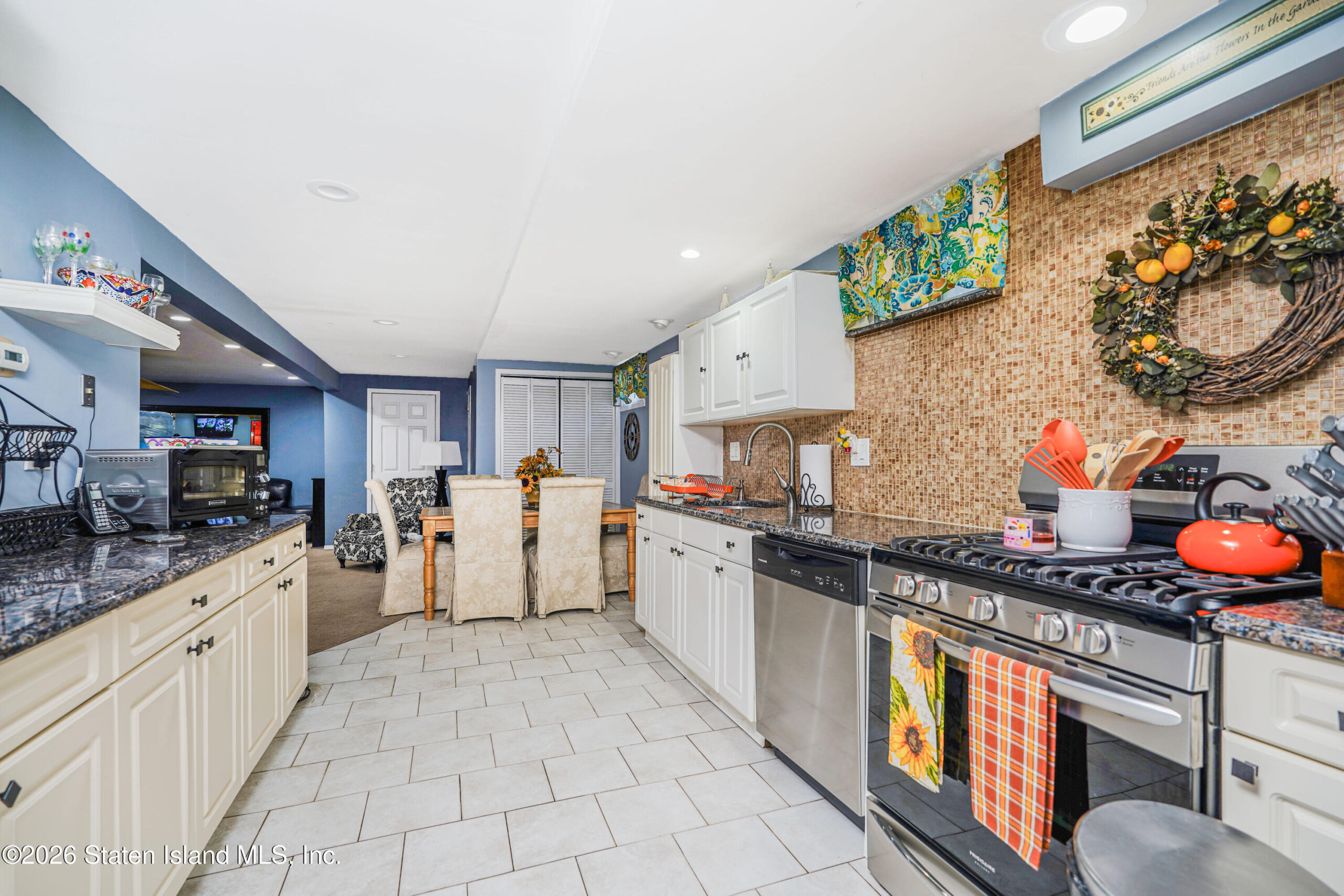 103 Cedar Avenue, Staten Island, NY, 10305 image 21