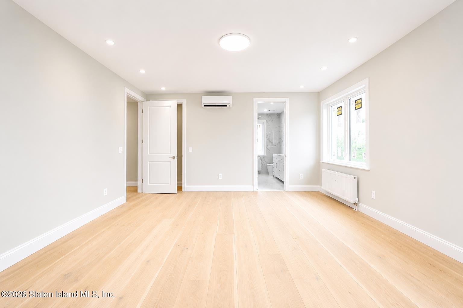 544 Falcon Avenue, Staten Island, NY, 10306 image 14