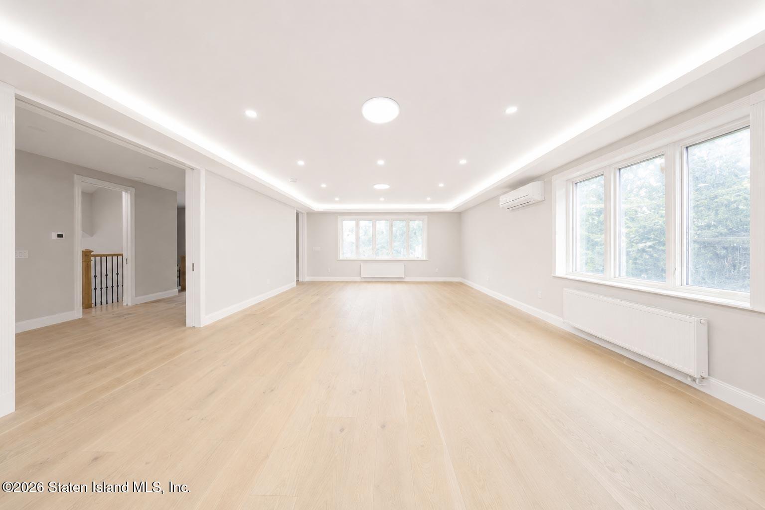 544 Falcon Avenue, Staten Island, NY, 10306 image 17