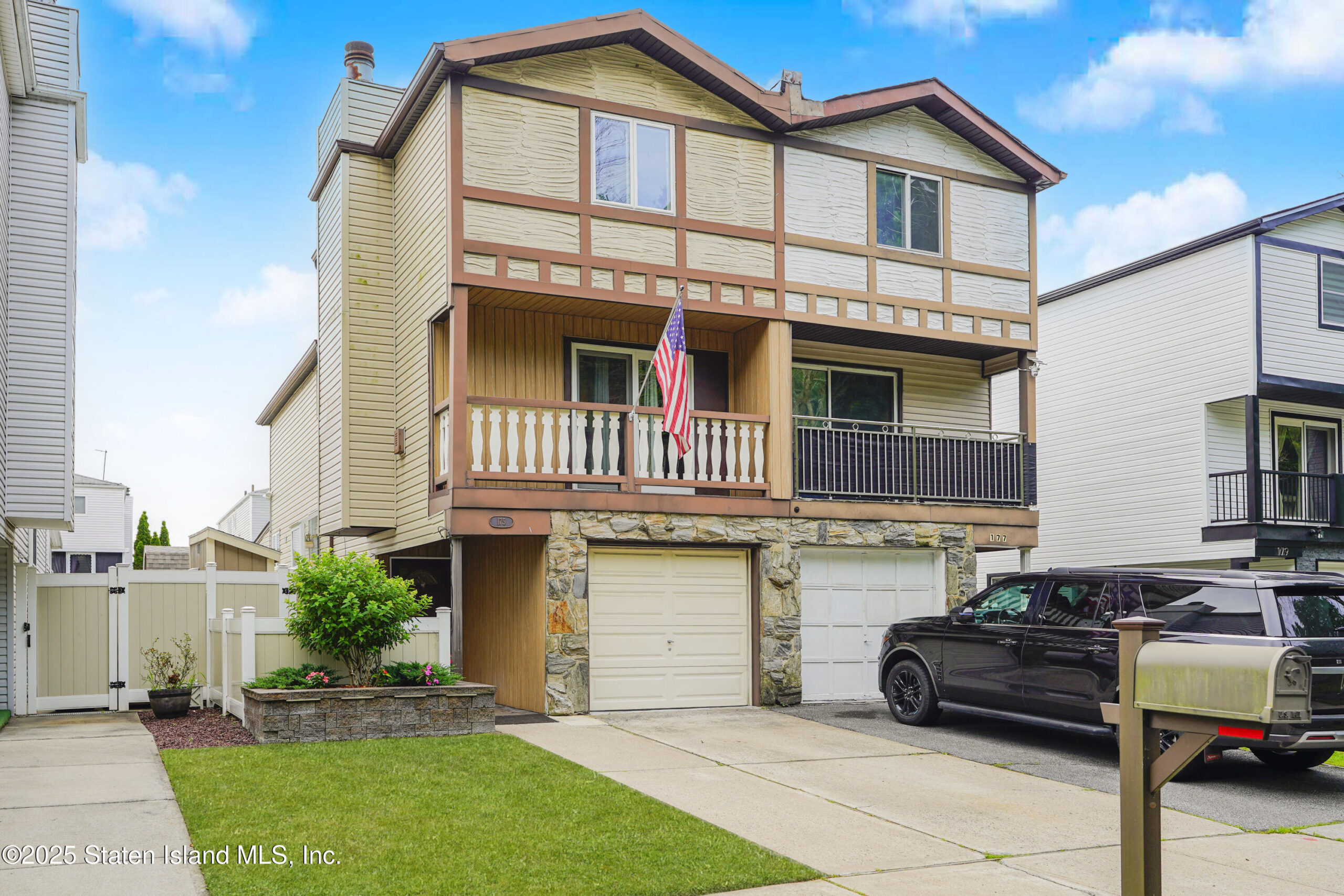 175 Park Drive, Staten Island, NY, 10314