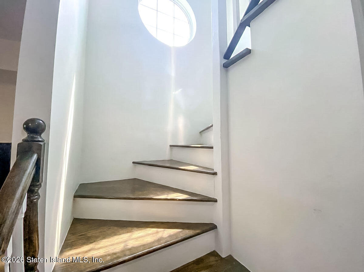 185 Roosevelt Avenue, Staten Island, NY, 10314 image 9
