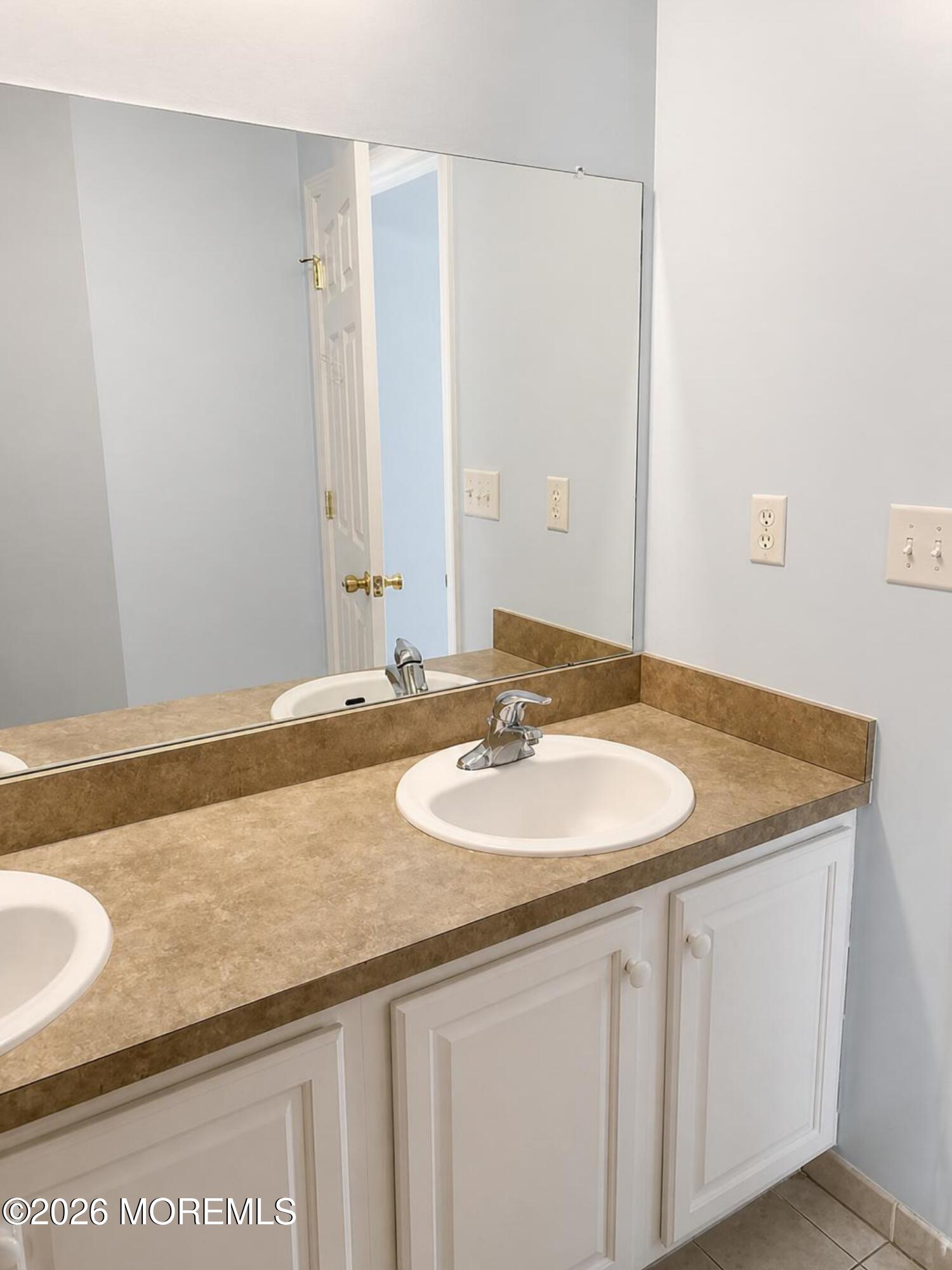 30 Saint Paul Court, Tinton Falls, NJ, 07712 image 6